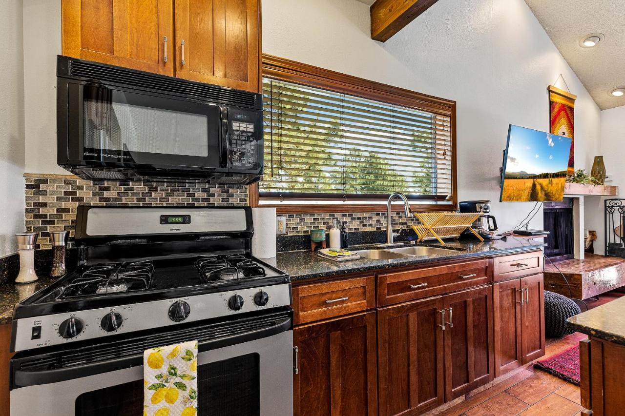 Delightful 1 Bdrm Country Club Retreat With Mt Elden Views! Villa แฟลกสตาฟ ภายนอก รูปภาพ