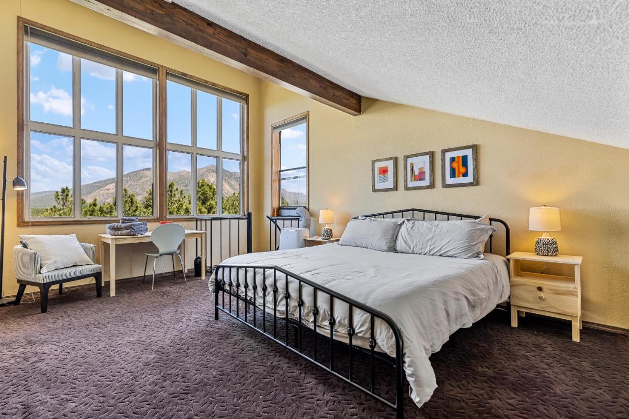 Delightful 1 Bdrm Country Club Retreat With Mt Elden Views! Villa แฟลกสตาฟ ภายนอก รูปภาพ