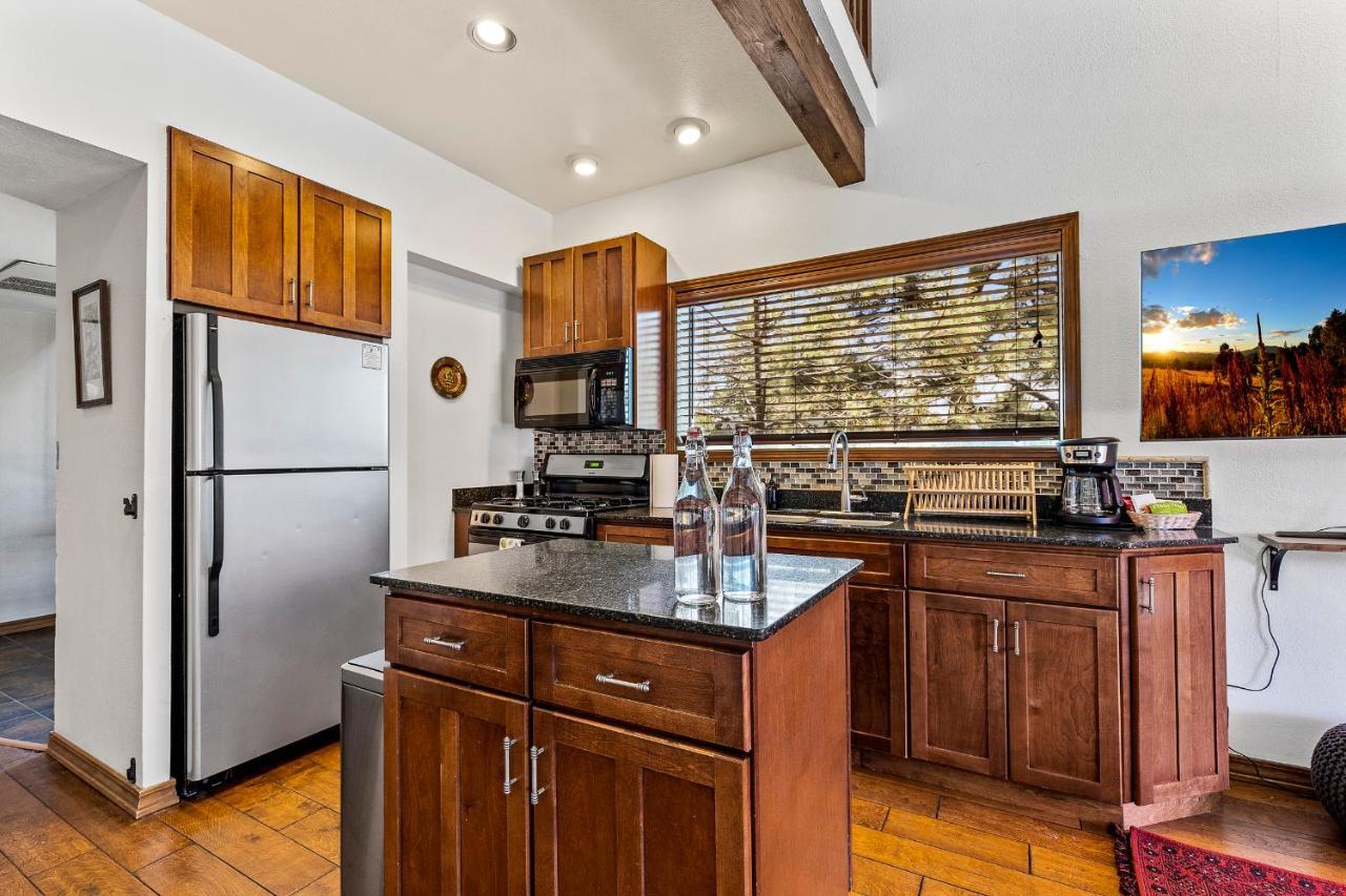 Delightful 1 Bdrm Country Club Retreat With Mt Elden Views! Villa แฟลกสตาฟ ภายนอก รูปภาพ